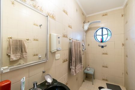 Casa para alugar com 250m², 3 quartos e 2 vagas Casa para alugar com 250m², 3 quartos e 2 vagasBanheiro Social