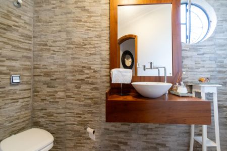 Casa para alugar com 250m², 3 quartos e 2 vagas Casa para alugar com 250m², 3 quartos e 2 vagasLavabo