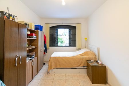 Casa para alugar com 250m², 3 quartos e 2 vagas Casa para alugar com 250m², 3 quartos e 2 vagasSuíte