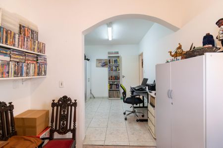 Casa para alugar com 250m², 3 quartos e 2 vagas Casa para alugar com 250m², 3 quartos e 2 vagasBanheiro Social