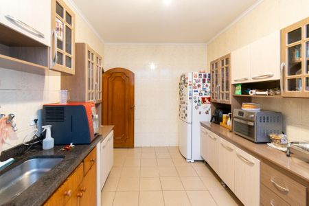 Casa para alugar com 250m², 3 quartos e 2 vagas Casa para alugar com 250m², 3 quartos e 2 vagasCozinha