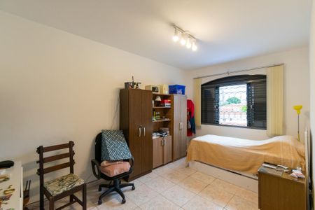 Casa para alugar com 250m², 3 quartos e 2 vagas Casa para alugar com 250m², 3 quartos e 2 vagasSuíte