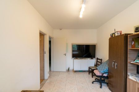 Casa para alugar com 250m², 3 quartos e 2 vagas Casa para alugar com 250m², 3 quartos e 2 vagasSuíte