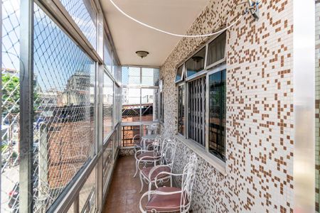 Apartamento à venda com 76m², 2 quartos e 1 vagaVaranda da Sala