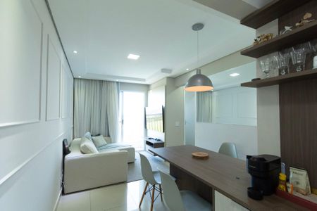 Sala  de apartamento para alugar com 2 quartos, 47m² em Jardim Guaruja, Sorocaba