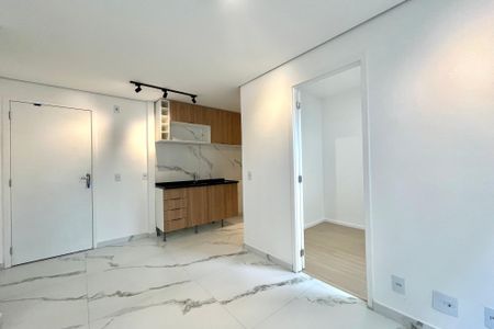 Sala de apartamento para alugar com 2 quartos, 34m² em Jardim Oriental, São Paulo