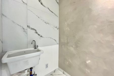 Apartamento para alugar com 34m², 2 quartos e sem vagaÁrea de Serviço