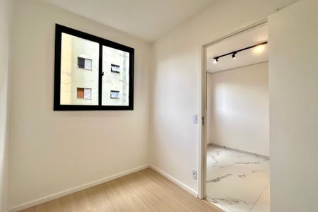 Quarto 1 de apartamento para alugar com 2 quartos, 34m² em Jardim Oriental, São Paulo