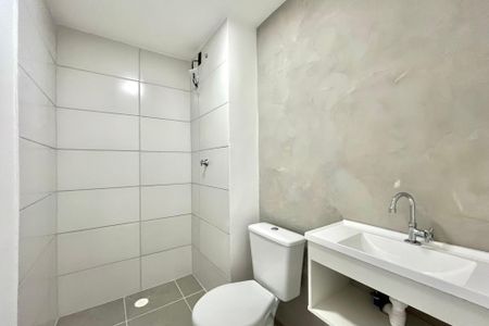 Apartamento para alugar com 34m², 2 quartos e sem vagaBanheiro