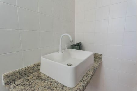 Apartamento à venda com 46m², 1 quarto e sem vagaBanheiro da Suíte