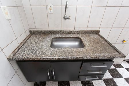 Apartamento à venda com 1m², 2 quartos e 1 vaga Apartamento à venda com 1m², 2 quartos e 1 vagaCozinha - Pia