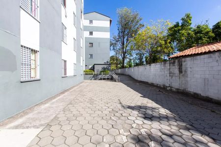 Apartamento à venda com 1m², 2 quartos e 1 vaga Apartamento à venda com 1m², 2 quartos e 1 vagaÁrea comum