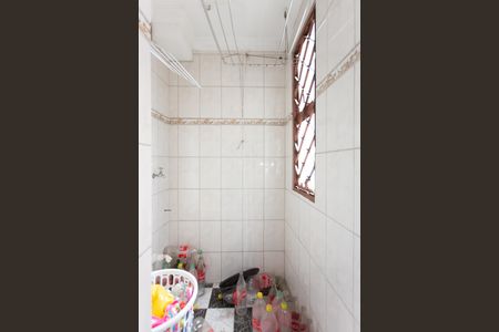 Apartamento à venda com 1m², 2 quartos e 1 vaga Apartamento à venda com 1m², 2 quartos e 1 vagaÁrea de Serviço