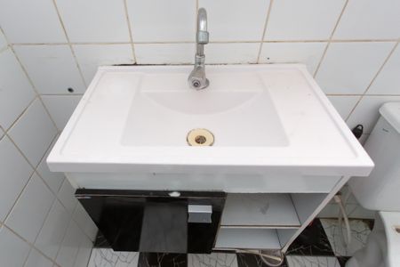 Apartamento à venda com 1m², 2 quartos e 1 vaga Apartamento à venda com 1m², 2 quartos e 1 vagaBanheiro