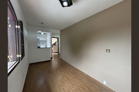 Sala de casa à venda com 2 quartos, 120m² em Piedade, Rio de Janeiro