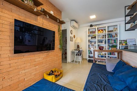 Sala de apartamento à venda com 2 quartos, 68m² em Sumaré, São Paulo