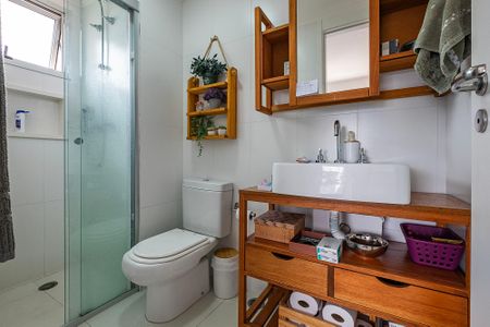 Apartamento à venda com 68m², 2 quartos e 1 vaga Apartamento à venda com 68m², 2 quartos e 1 vagaSuíte - Banheiro