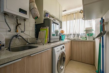 Apartamento à venda com 68m², 2 quartos e 1 vaga Apartamento à venda com 68m², 2 quartos e 1 vagaCozinha