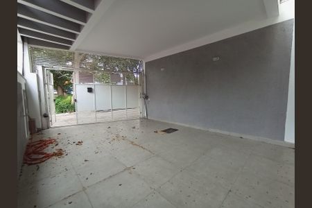 Casa para alugar com 185m², 4 quartos e 2 vagas