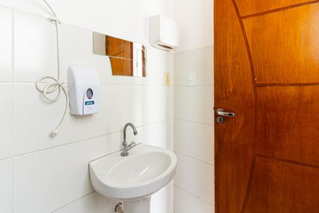 Casa para alugar com 130m², 3 quartos e 3 vagas Casa para alugar com 130m², 3 quartos e 3 vagasBanheiro 2