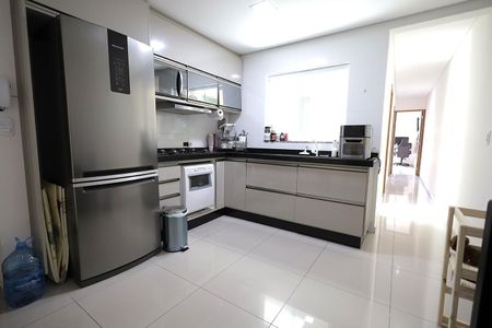 Cozinha de apartamento para alugar com 2 quartos, 47m² em Vila Curuçá, Santo André