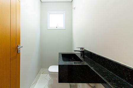 Lavabo de casa à venda com 3 quartos, 259m² em Parque Sao Domingos, São Paulo