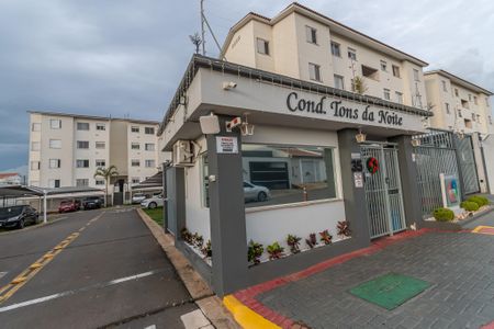 Apartamento para alugar com 42m², 2 quartos e 1 vagaFachada e Portaria 