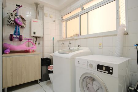 Apartamento à venda com 93m², 3 quartos e 2 vagasÁrea de Serviço