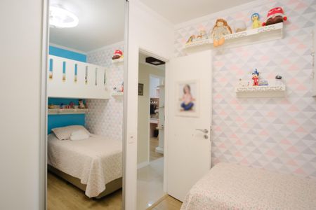 Apartamento à venda com 93m², 3 quartos e 2 vagasQuarto 2