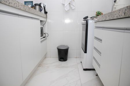 Apartamento à venda com 132m², 2 quartos e 2 vagas Apartamento à venda com 132m², 2 quartos e 2 vagasCozinha