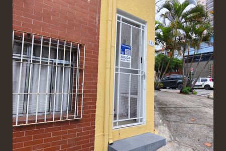 Casa para alugar com 73m², 2 quartos e 1 vagaFachada + Plaquinha