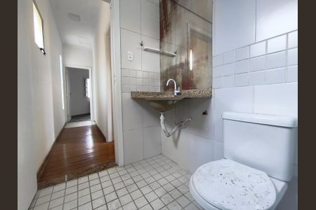 Casa para alugar com 73m², 2 quartos e 1 vagaBanheiro