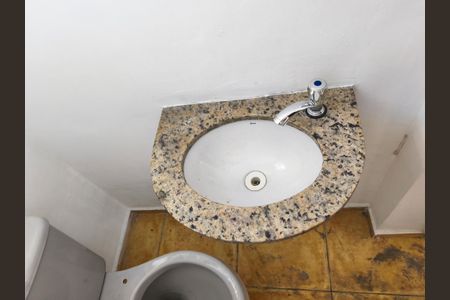 Casa para alugar com 73m², 2 quartos e 1 vagaBanheiro de Serviço