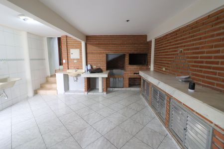 Casa à venda com 145m², 2 quartos e 1 vagaÁrea de Serviço