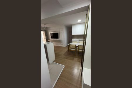 Apartamento à venda com 69m², 2 quartos e 1 vagaSala