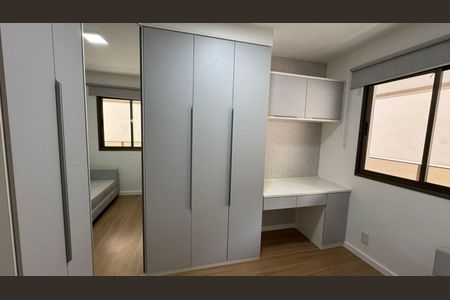 Quarto 1 de apartamento à venda com 2 quartos, 69m² em Tijuca, Rio de Janeiro