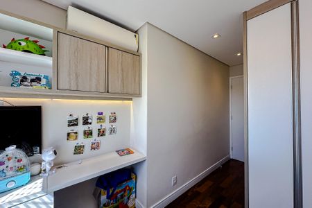 Apartamento à venda com 116m², 3 quartos e 2 vagas Apartamento à venda com 116m², 3 quartos e 2 vagasQuarto 3 - Suíte