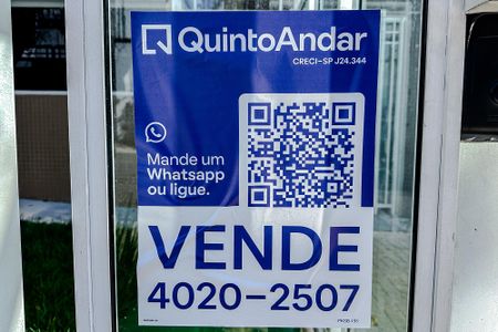 Apartamento à venda com 116m², 3 quartos e 2 vagas Apartamento à venda com 116m², 3 quartos e 2 vagasPlaquinha