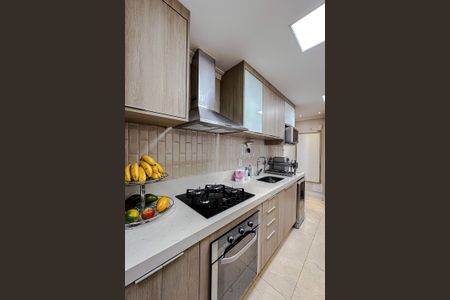 Apartamento à venda com 116m², 3 quartos e 2 vagas Apartamento à venda com 116m², 3 quartos e 2 vagasCozinha