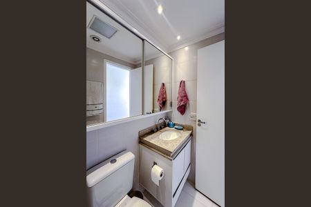 Apartamento à venda com 116m², 3 quartos e 2 vagas Apartamento à venda com 116m², 3 quartos e 2 vagasBanheiro da Suíte 3