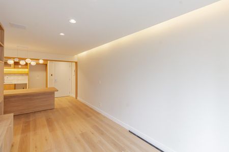 Apartamento à venda com 77m², 2 quartos e 1 vaga Apartamento à venda com 77m², 2 quartos e 1 vagaSala