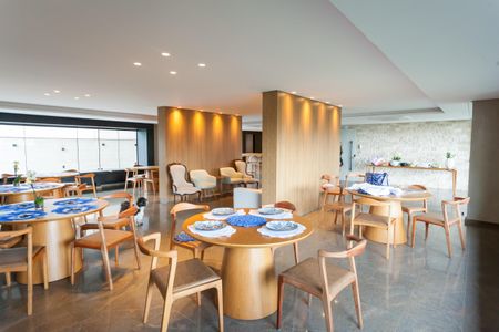 Apartamento à venda com 147m², 4 quartos e 2 vagasÁrea comum - Salão de festas