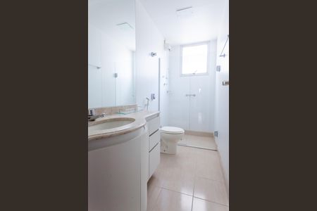 Apartamento à venda com 147m², 4 quartos e 2 vagasBanheiro Social