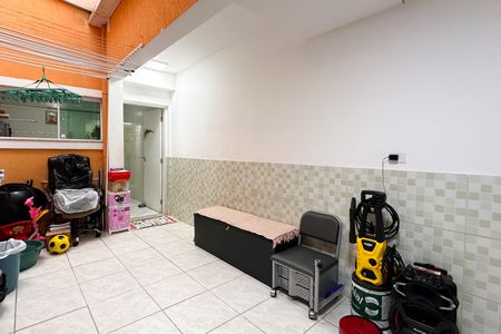 Casa à venda com 112m², 2 quartos e 1 vagaÁrea de Serviço