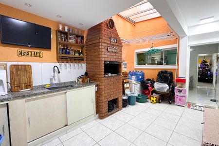 Casa à venda com 112m², 2 quartos e 1 vagaÁrea de Serviço