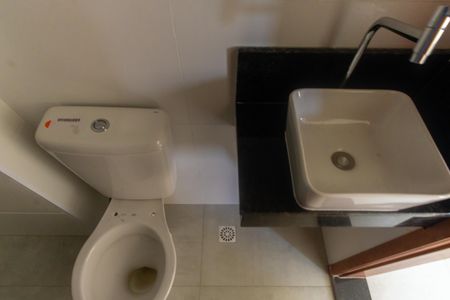 Apartamento à venda com 38m², 2 quartos e sem vagaBanheiro
