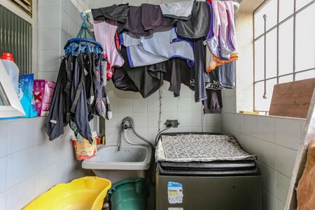 Apartamento à venda com 76m², 2 quartos e 2 vagasÁrea de Serviço