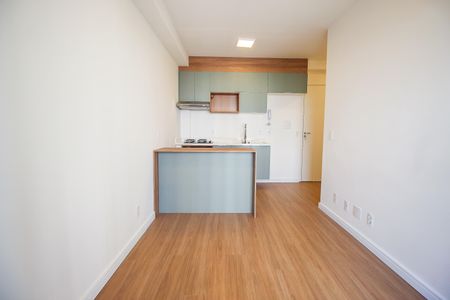 Sala de apartamento para alugar com 2 quartos, 40m² em Cidade Jardim, São Paulo