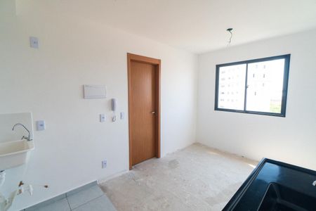 Sala/Cozinha de kitnet/studio para alugar com 1 quarto, 25m² em Jardim Oriental, São Paulo