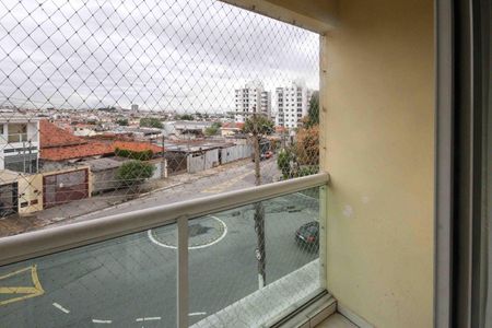 Apartamento à venda com 54m², 2 quartos e 1 vaga Apartamento à venda com 54m², 2 quartos e 1 vagaVaranda